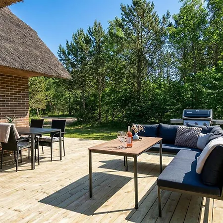 Holiday home Gorgeous In With Sauna *