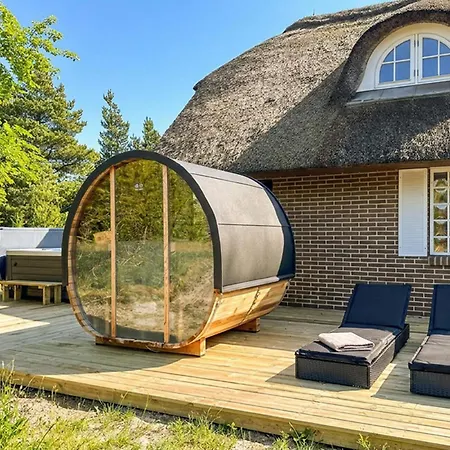 Semesterbostad Gorgeous In With Sauna